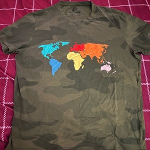 Camo American Rag V Neck Pride Shirt XL